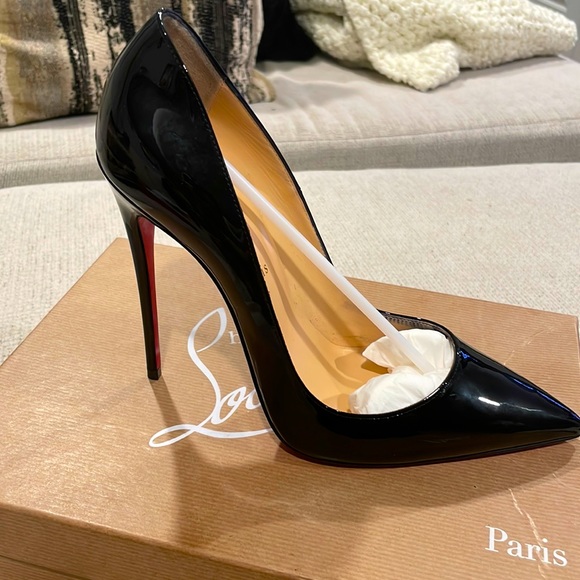 Christian Louboutin - Authenticated Boots - Patent Leather Black Plain for Women, Very Good Condition